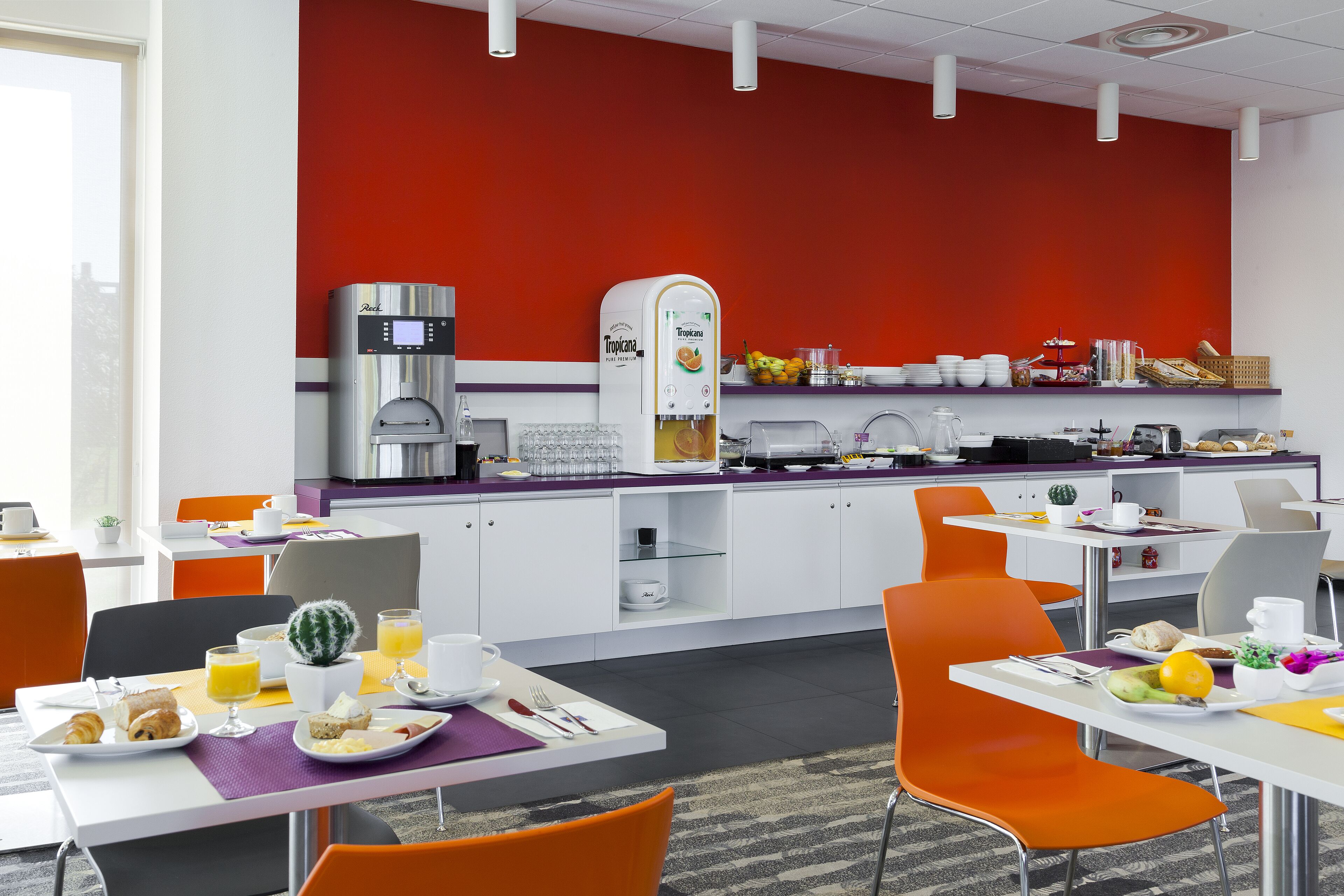 daily buffet breakfast (eur 14 per person)