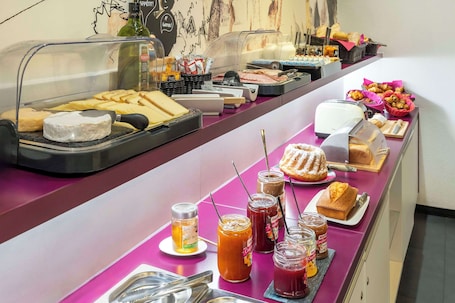 Daily buffet breakfast (EUR 14 per person)