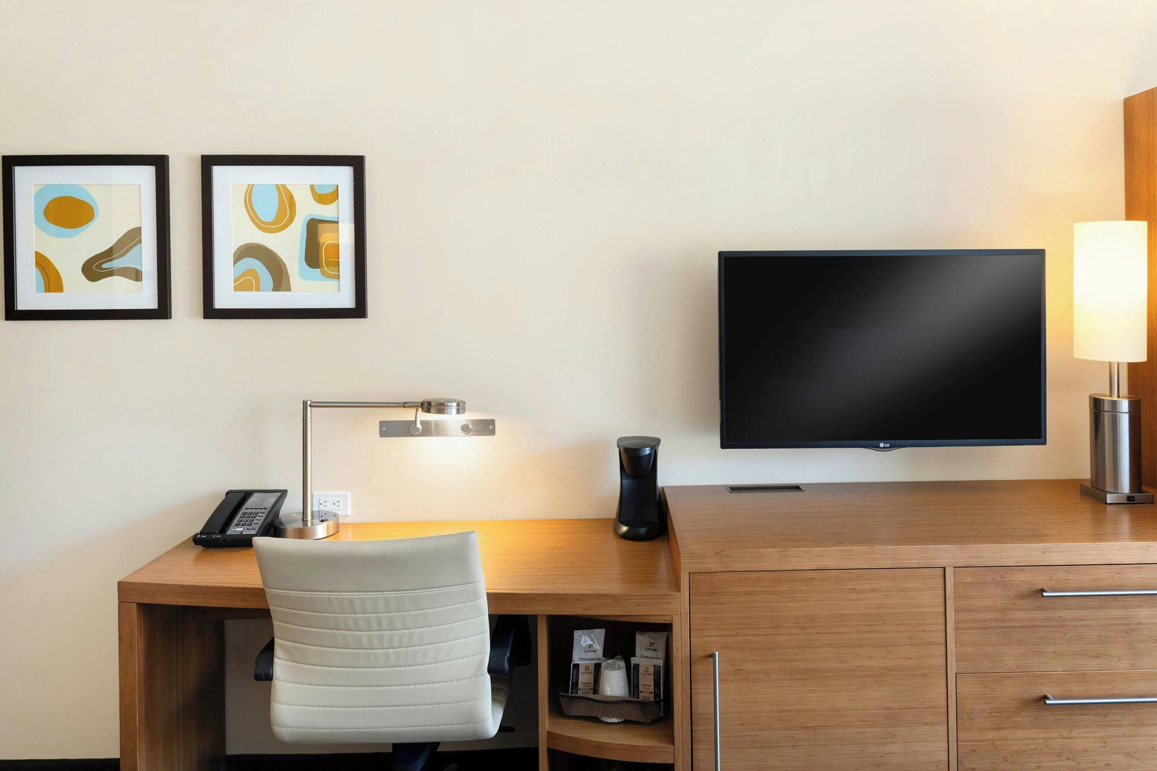 hypo-allergenic bedding, in-room safe, desk, laptop workspace