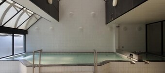 Capsule Hotel The Inn