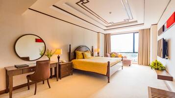 Presidential Suite, 1 King Bed, Non Smoking, Beach View | Minibar, in-room safe, desk, blackout drapes