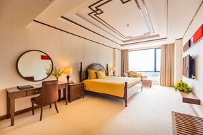 Presidential Suite, 1 King Bed, Non Smoking, Beach View | Minibar, in-room safe, desk, blackout drapes