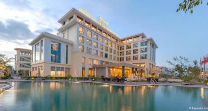 Muong Thanh Holiday Quang Binh Hotel