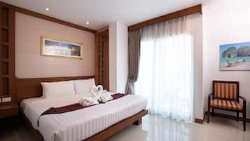 Deluxe Double with Balcony | Värdeförvaringsskåp på rummet, gratis wi-fi och sängkläder