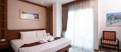 Superior Double Room, 1 King Bed | In-room safe, free WiFi, bed sheets