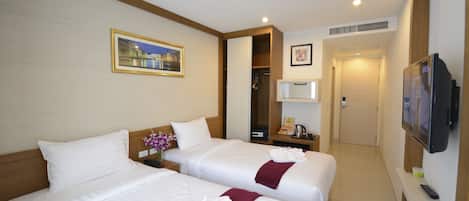 Coffres-forts dans les chambres, Wi-Fi gratuit, draps fournis