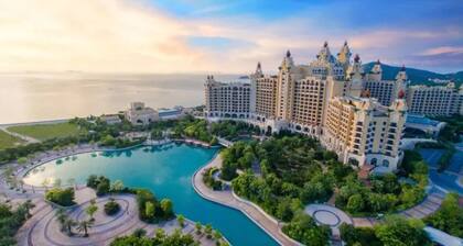 Chimelong Hengqin Bay Hotel