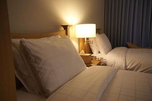 Egyptian cotton sheets, premium bedding, down duvets - IlleInn Hotel (Seogwipo)