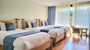 Chambre triple | Draps en coton égyptien, literie de qualité, couette en duvet