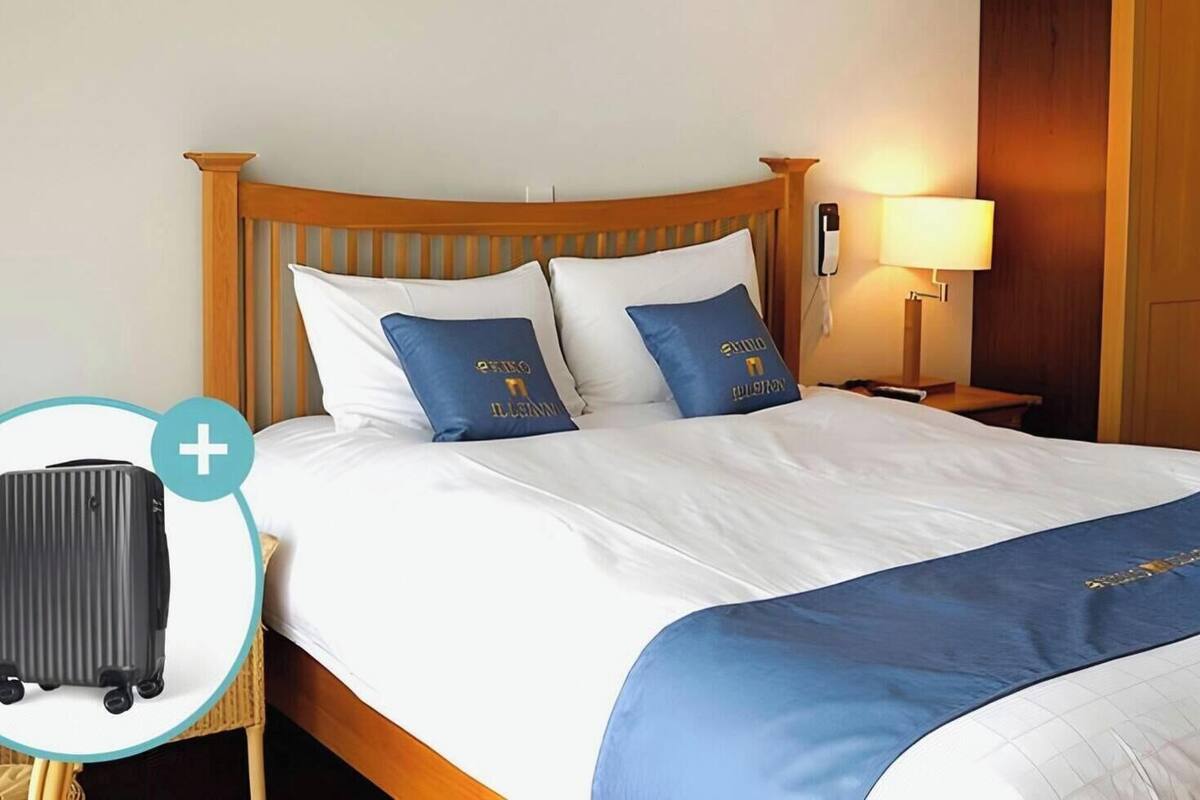 Egyptian cotton sheets, premium bedding, down comforters
