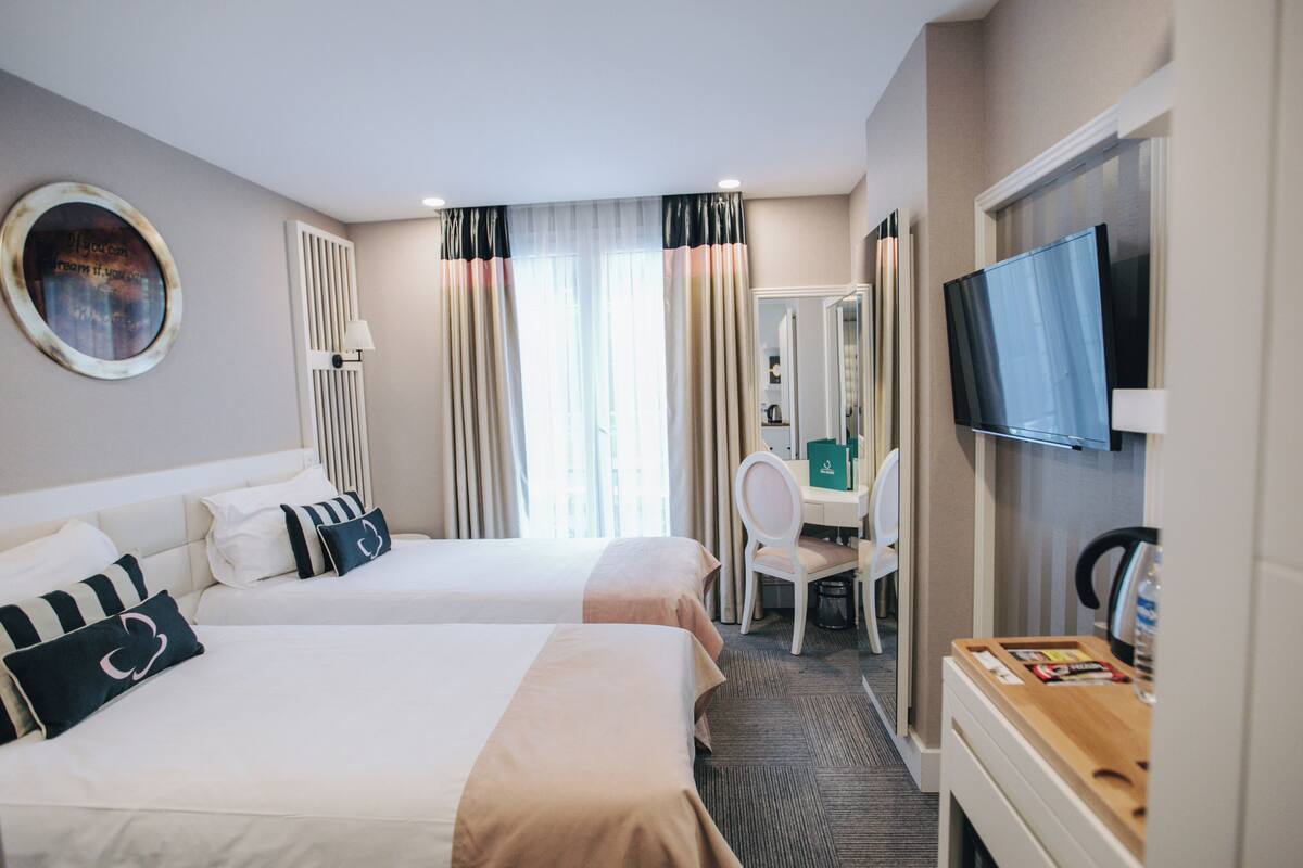 Premium bedding, minibar, in-room safe, blackout curtains