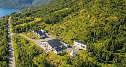 Arctic Panorama Lodge