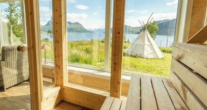 Arctic Panorama Lodge