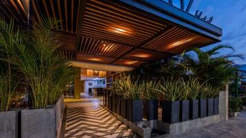 EntrĂ©e de lâhĂ©bergement