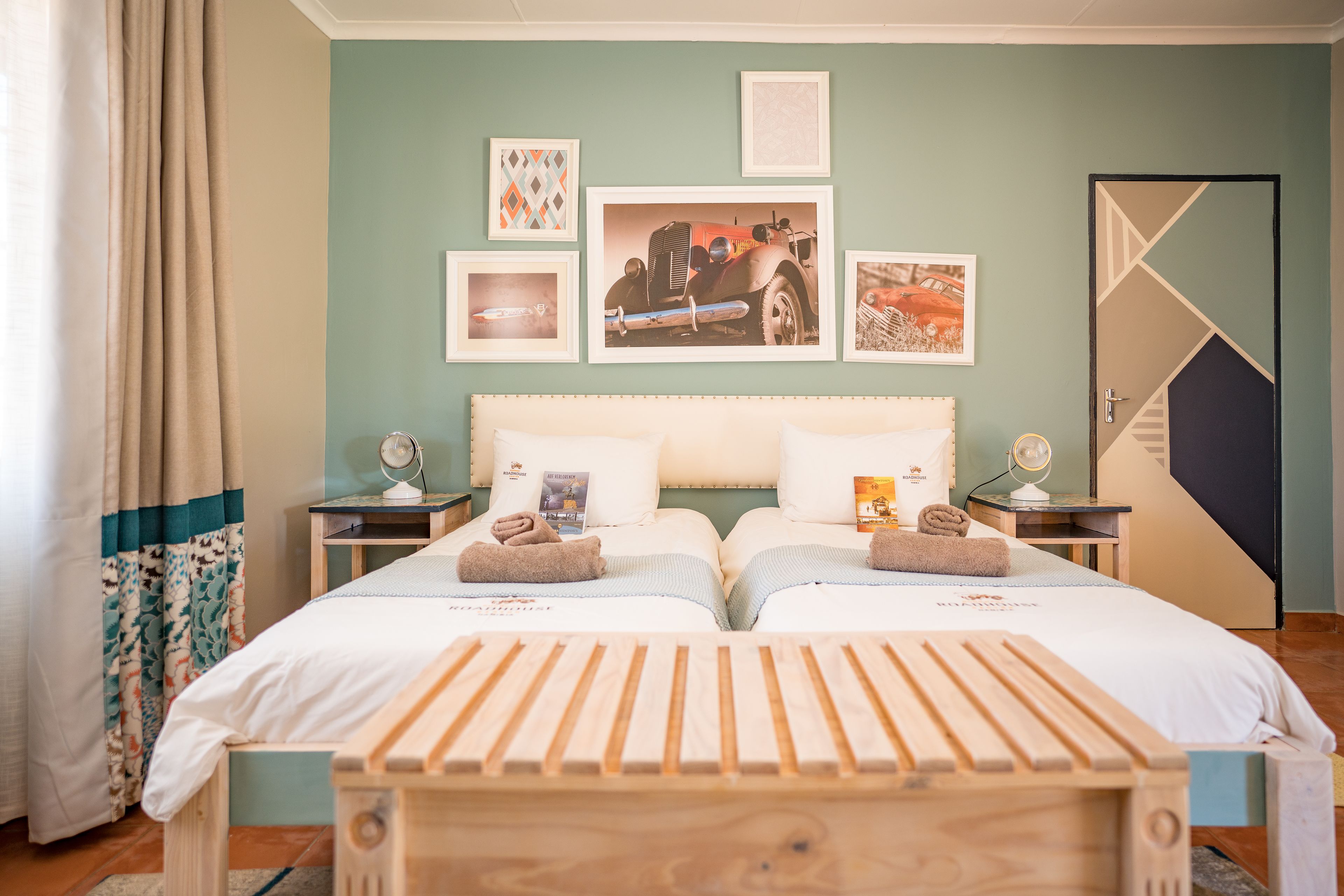 in-room safe, desk, laptop workspace, bed sheets