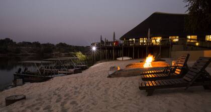 Hakusembe River Lodge