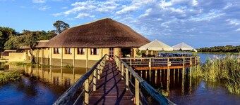 Hakusembe River Lodge