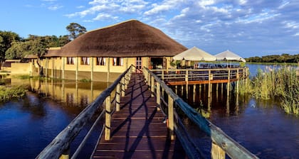 Hakusembe River Lodge