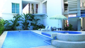 Outdoor pool, pool loungers