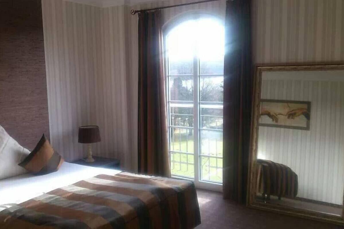 Superior Double Room, Lake View | Free cots/infant beds, rollaway beds, free WiFi, bed sheets