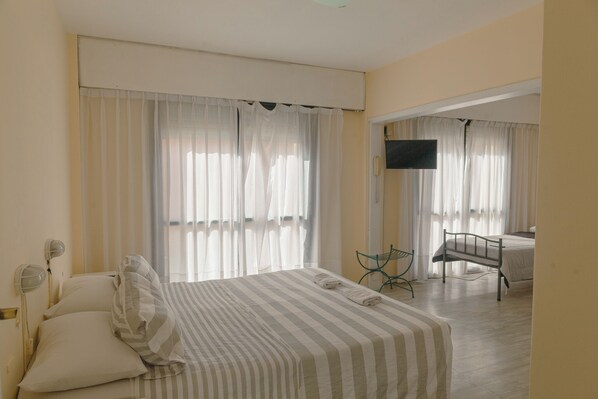 Literie hypoallergénique, couette en duvet d'oie