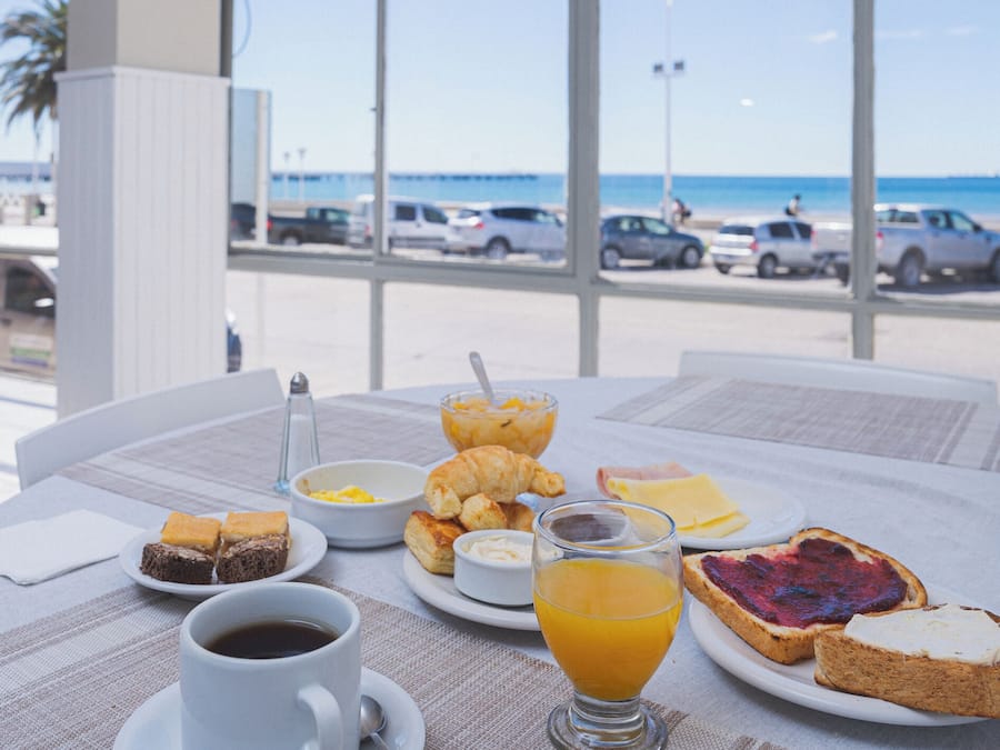 Free daily buffet breakfast