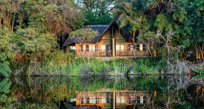 Namushasha River Lodge