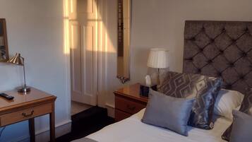 Classic Double Room, Ensuite (Main House.)