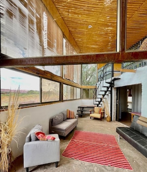 Family House, 3 Bedrooms, Mountain View | Living area