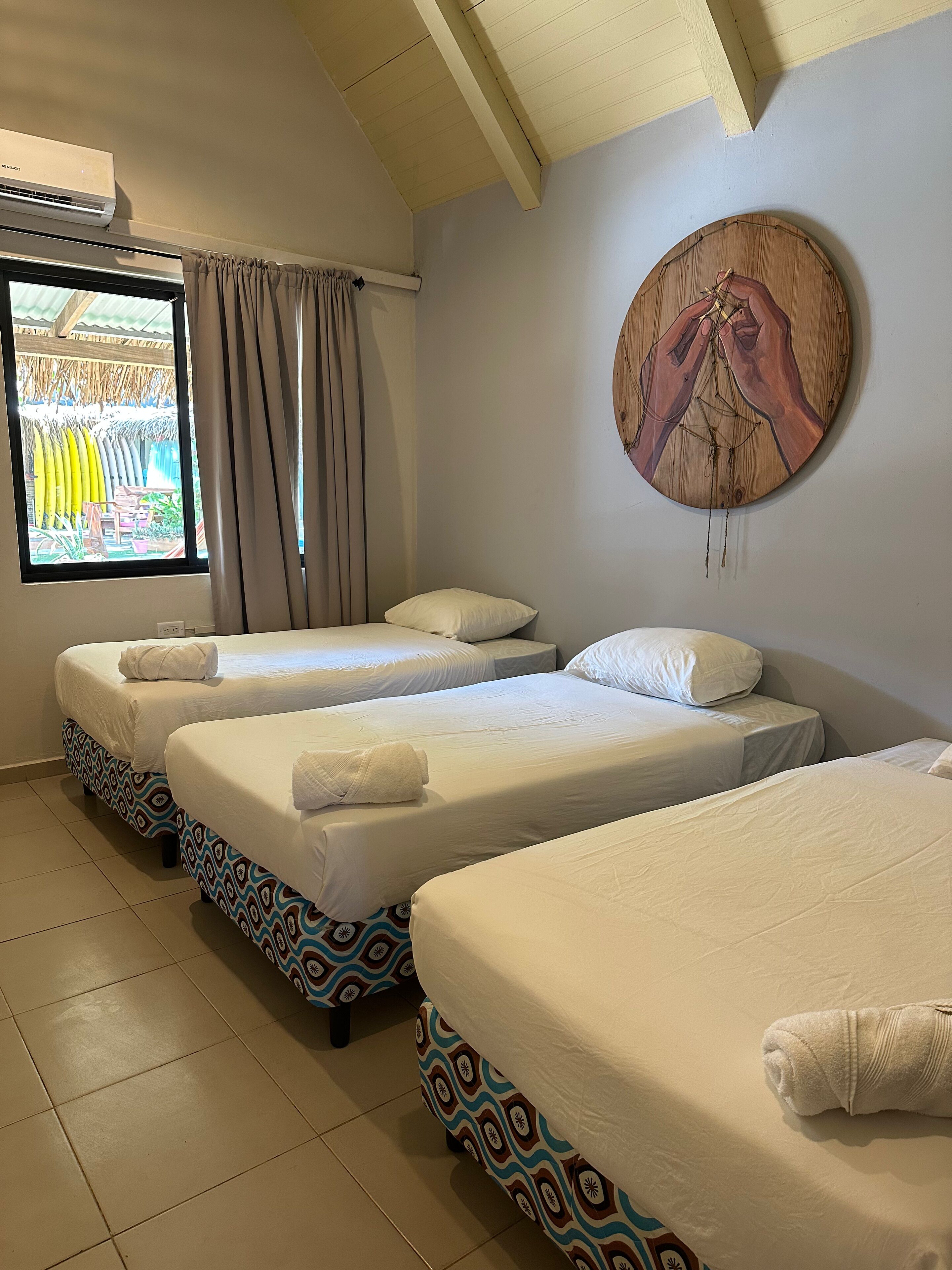 Free WiFi, bed sheets