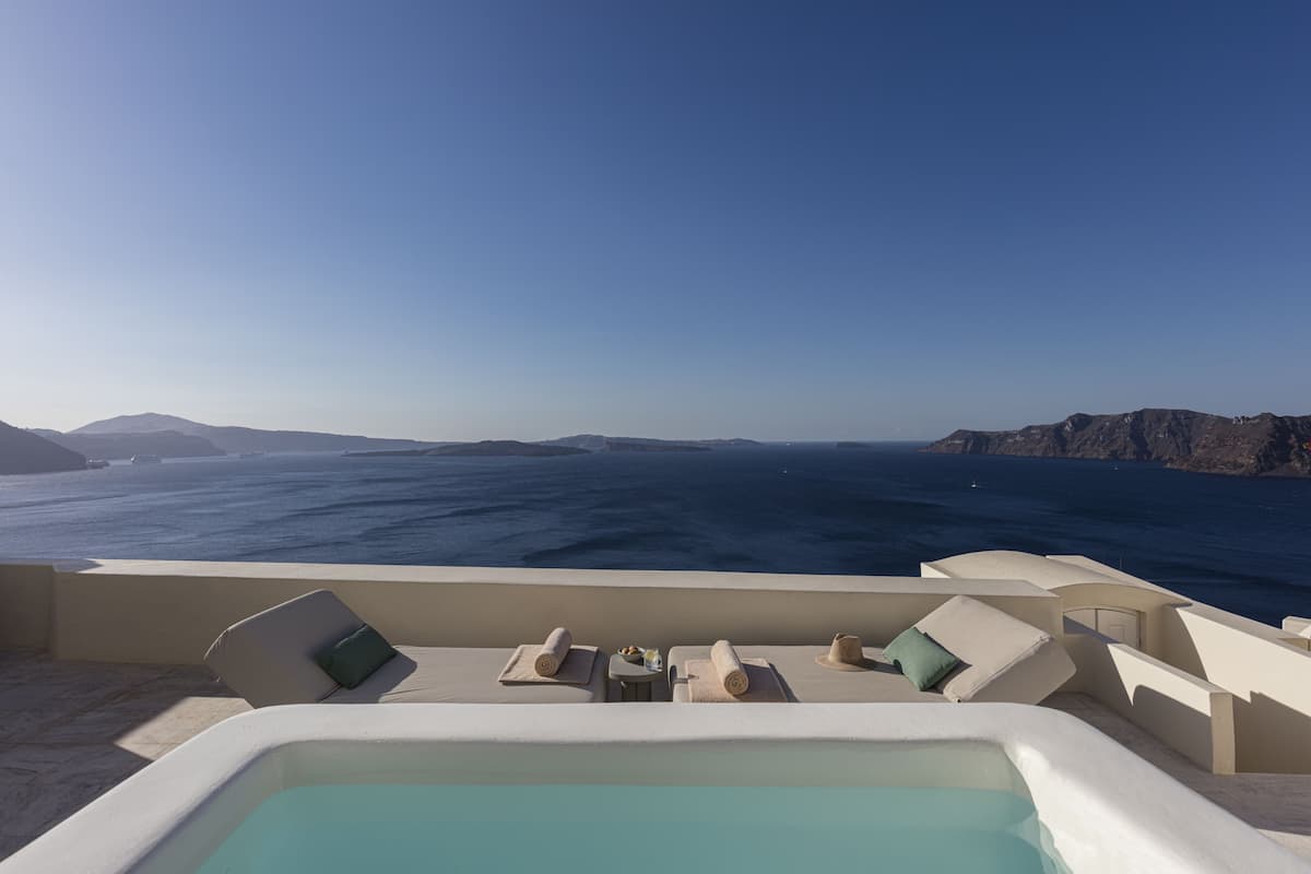 Honeymoon Suite with Plunge Pool | Terrace/patio