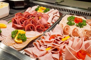 Daily buffet breakfast (EUR 14.9 per person)