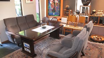 Lobby sitting area