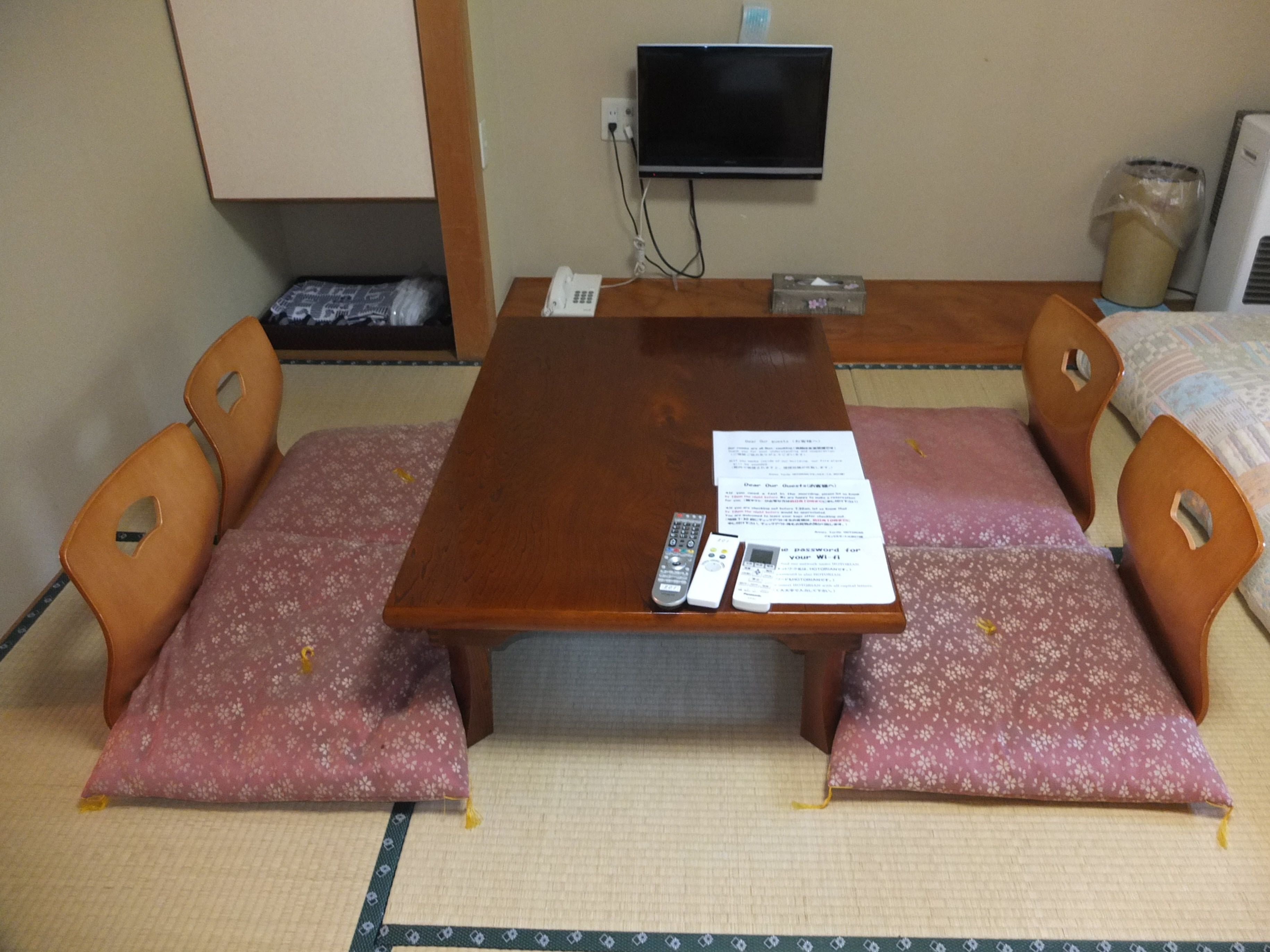 japanese traditional quadruple room with bathroom | free wifi, bed sheets