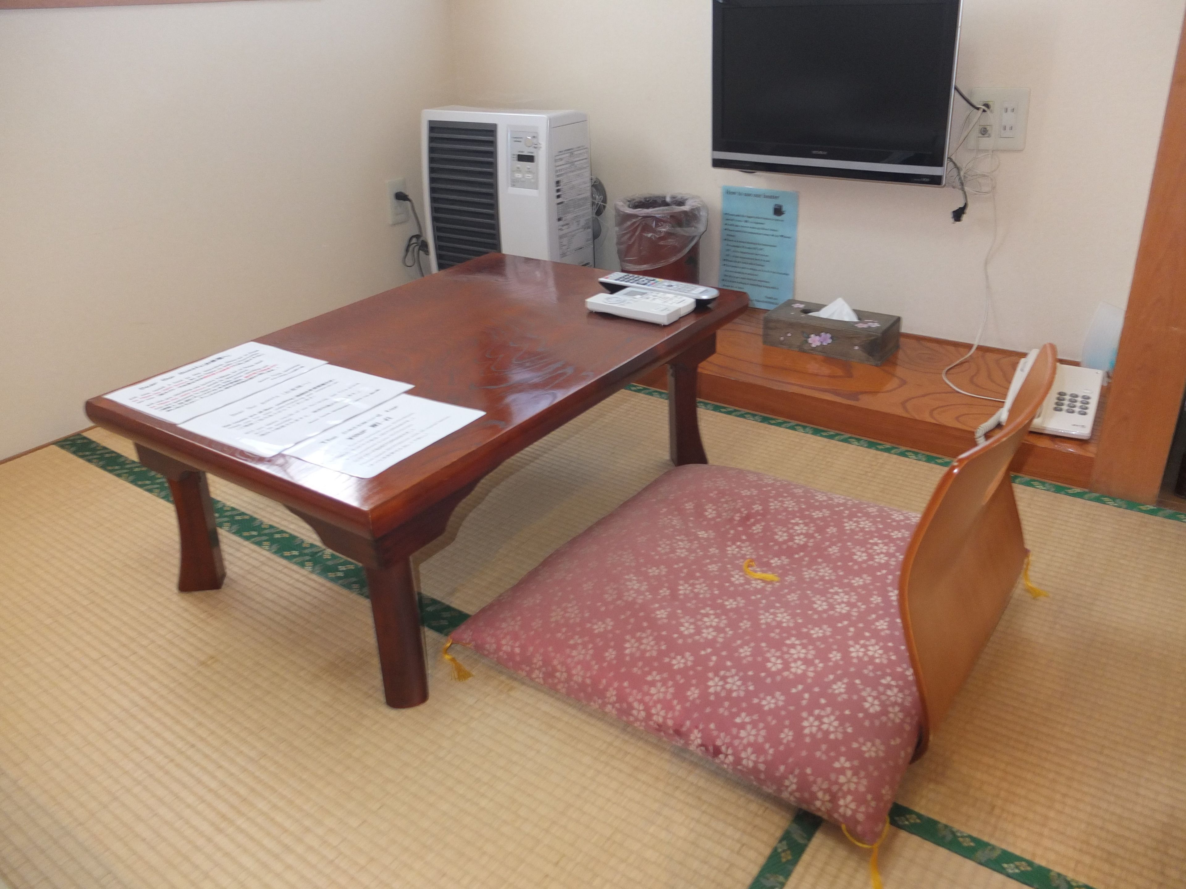 japanese traditional single room with bathroom | free wifi, bed sheets
