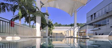 Piscina externa