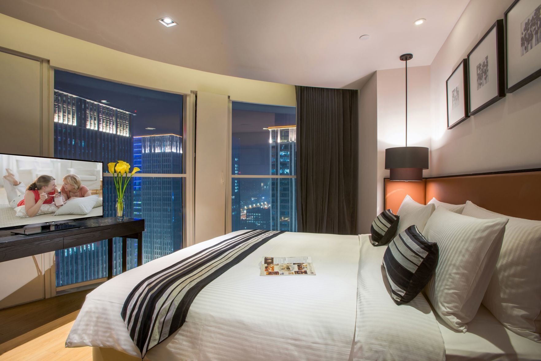 In-room safe, desk, soundproofing, iron/ironing board