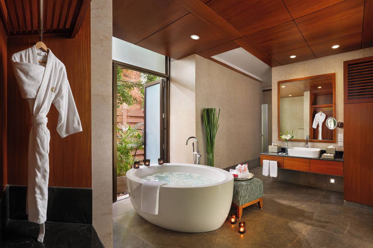 luxury suite | bathroom | free toiletries, hair dryer, bathrobes, slippers