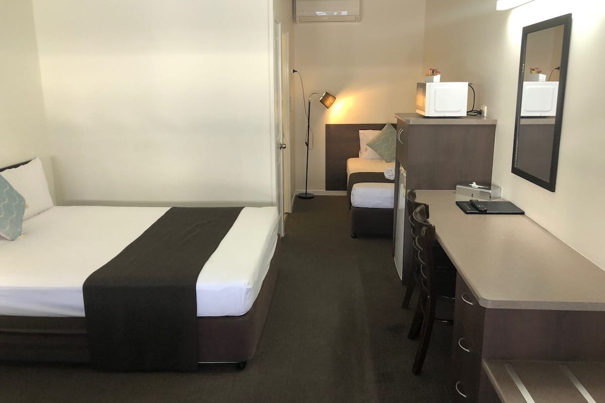 Desk, iron/ironing board, free WiFi, bed sheets