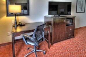 Room, 2 Queen Beds, Refrigerator & Microwave | In-room safe, individually furnished, laptop workspace, blackout drapes - Hampton Inn & Suites Ada (Ada)