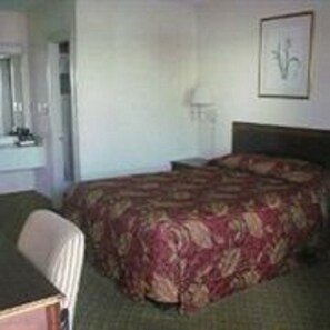 Iron/ironing board, free WiFi, alarm clocks