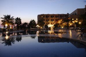 Exterior detail - Aska Bayview Resort – All Inclusive (Alanya)