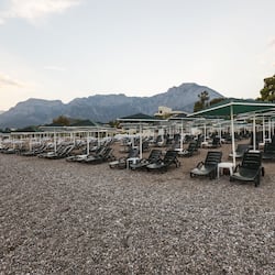Private beach, sun-loungers, beach umbrellas, waterskiing