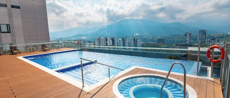 Outdoor pool, sun loungers