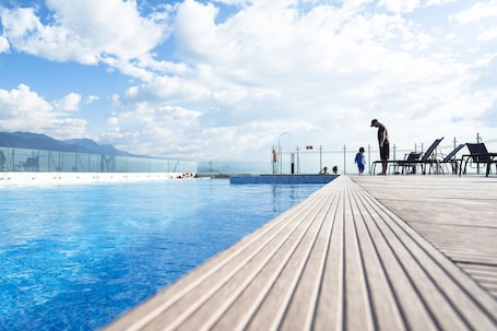 Outdoor pool, sun loungers