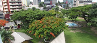De Vos on the Park