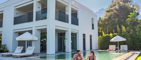 Villa | 2 chambres, coffres-forts dans les chambres, bureau