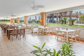 5 restaurants, spécialités Cuisine internationale