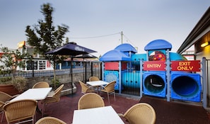 Children’s play area – outdoor