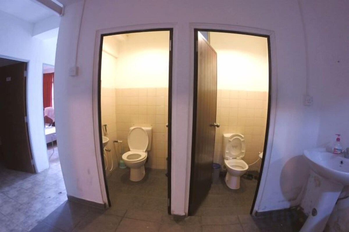 Double Room With Shared Bathroom